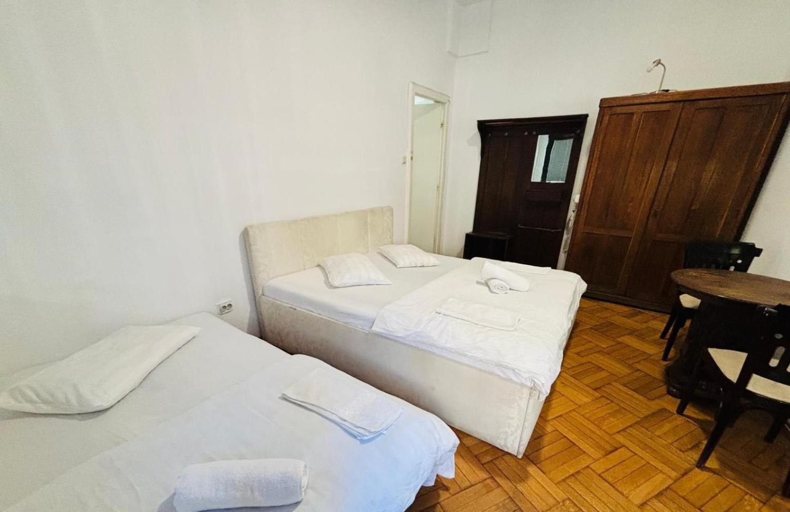 Iancu Apartments بوخارست المظهر الخارجي الصورة